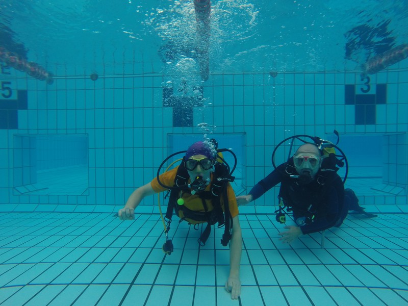 Doce deportistas se &quot;bautizaron&quot; en la disciplina del buceo